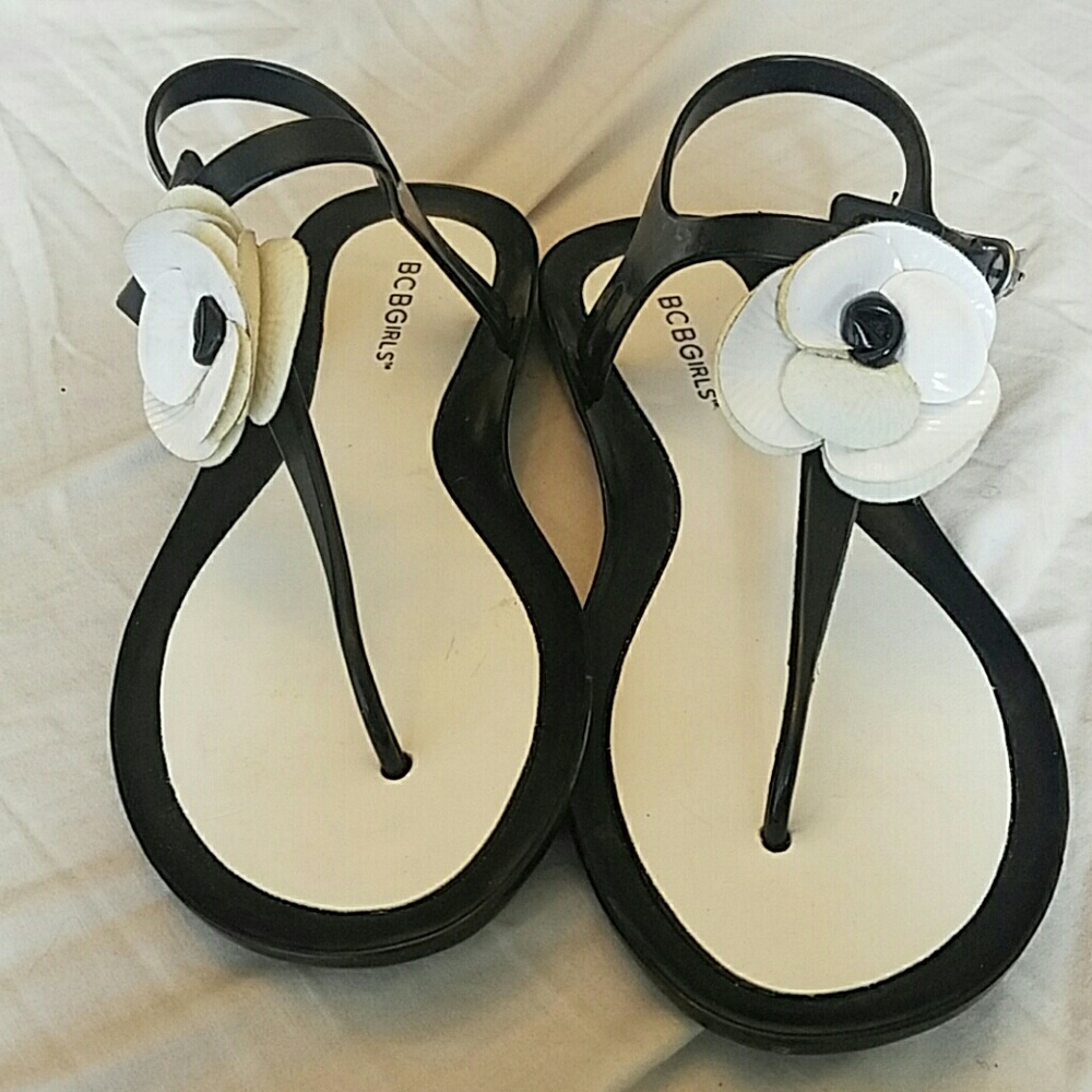 $30 Used flower sandals size 9